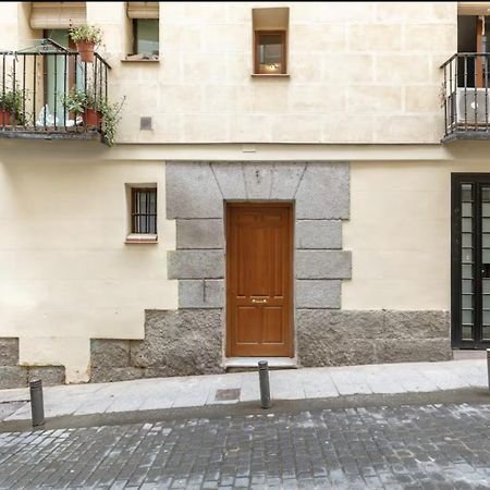 2 Bedrooms 1 Bathroom Furnished - Las Letras - Bright - Mintystay Madrid Bagian luar foto