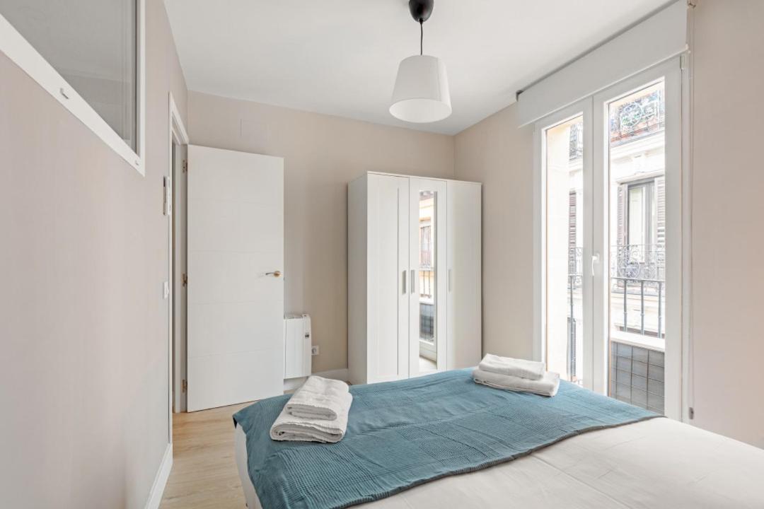 2 Bedrooms 1 Bathroom Furnished - Las Letras - Bright - Mintystay Madrid Bagian luar foto